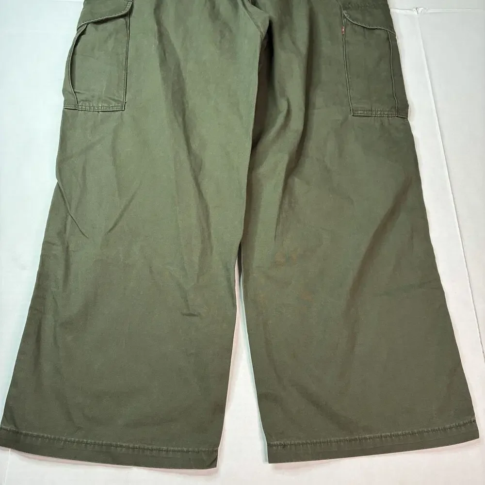 Levi’s XX Cargo Baggy Pants Men’s Size 38x30 Forest Green Slightly Tapered Leg
